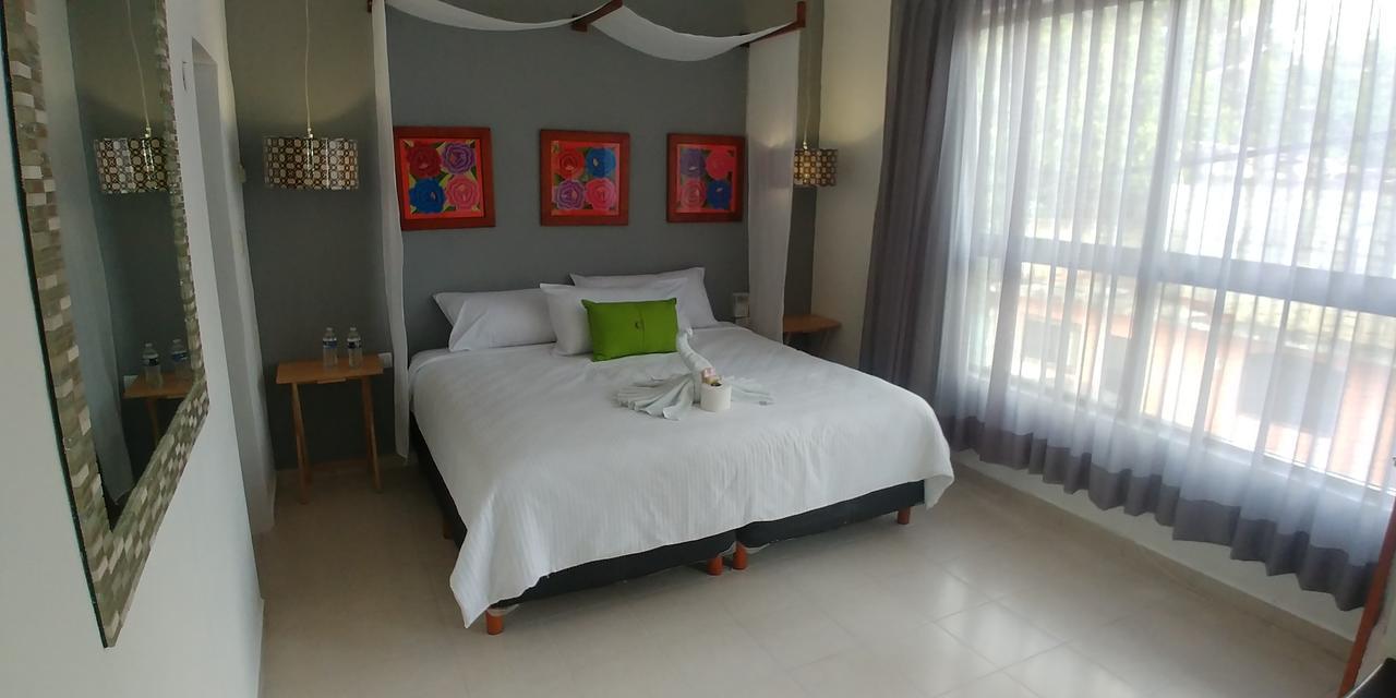 Hotel San Vicente Playa del Carmen Exteriör bild